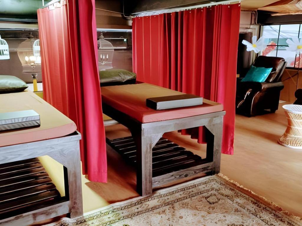 2499 Heritage Chinatown Bangkok Hotel By Roomquest Екстериор снимка