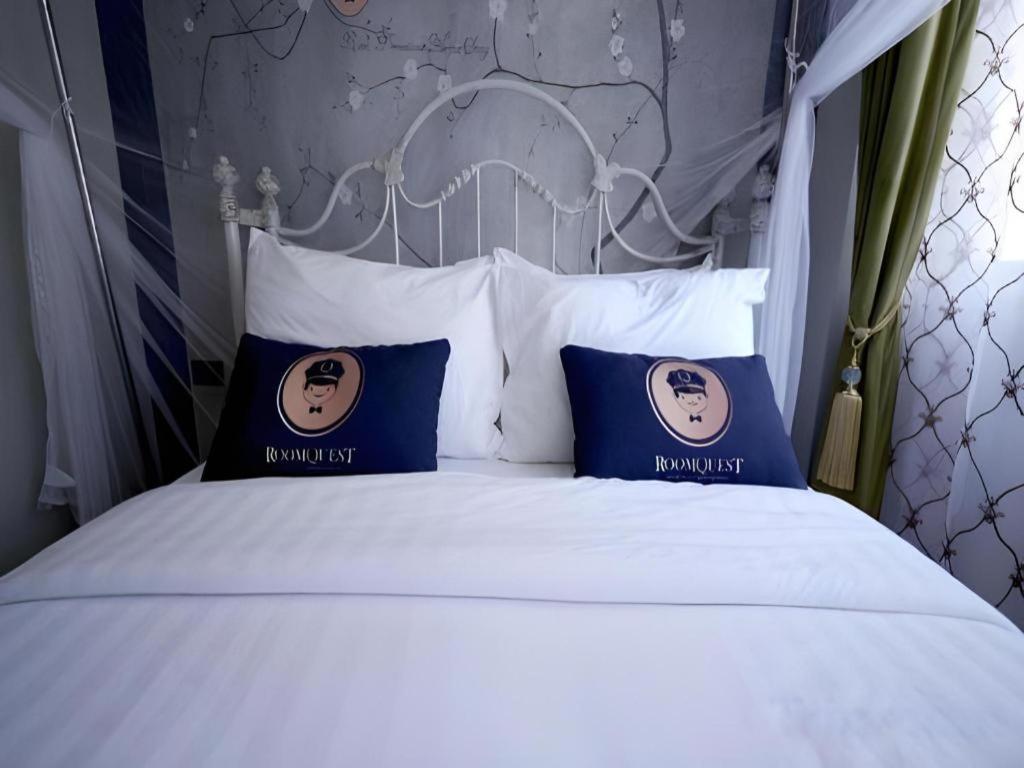 2499 Heritage Chinatown Bangkok Hotel By Roomquest Екстериор снимка